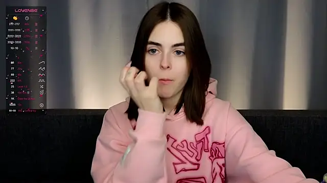 Snapshot of JulianaHaith chatting on 01-07-25, 02:41 JulianaHaith online show from 01-07-25, 02:41