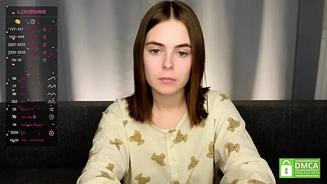 Snapshot of JulianaHaith chatting on 01-08-25, 09:23 JulianaHaith online show from 01-08-25, 09:23