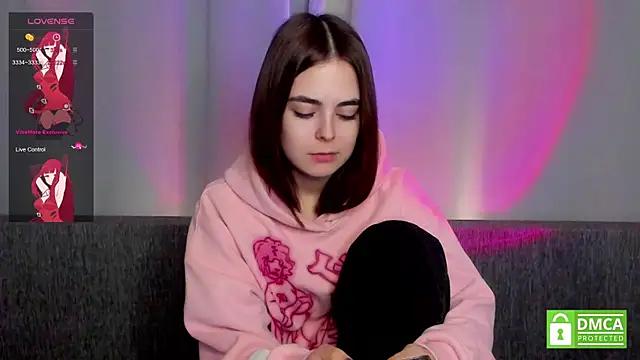 Snapshot of JulianaHaith chatting on 02-01-25, 03:28 JulianaHaith online show from 02-01-25, 03:28