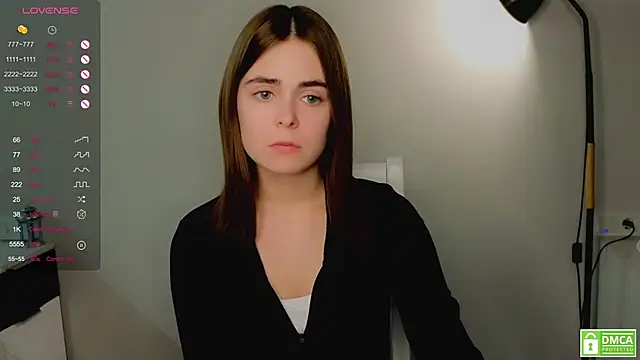 Snapshot of JulianaHaith chatting on 02-06-25, 09:17 JulianaHaith online show from 02-06-25, 09:17