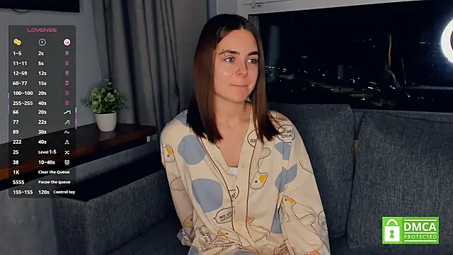 Snapshot of JulianaHaith chatting on 03-08-25, 03:45 JulianaHaith online show from 03-08-25, 03:45