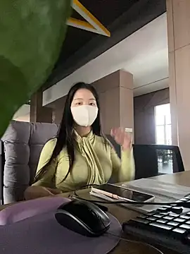 Snapshot of Claire_xixi1 chatting on 03-19-25, 04:57 Claire xixi1 online show from 03-19-25, 04:57