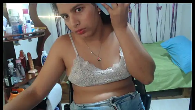 Snapshot of sexyhot20xxx chatting on 04-23-26, 06:09 sexyhot20xxx online show from 04-23-26, 06:09