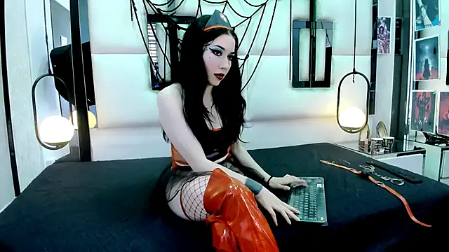 alixxon1 online show from 11-21-25, 03:33