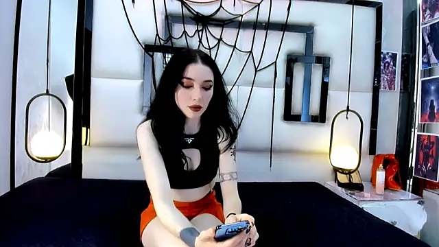 Snapshot of alixxon1 chatting on 10-12-25, 03:24 alixxon1 online show from 10-12-25, 03:24