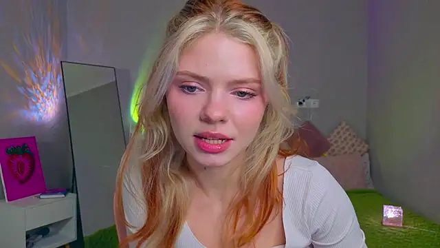 Red  Candy online show from 11-13-25, 12:09