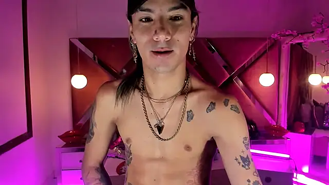 Snapshot of georgie_latin99 chatting on 09-20-25, 11:59 georgie latin99 online show from 09-20-25, 11:59