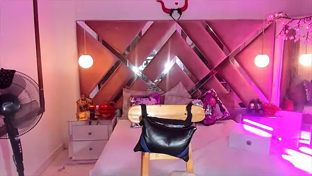 georgie latin99 online show from 11-13-25, 03:38