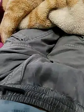 Snapshot of William390 chatting on 01-16-25, 07:49 William390 online show from 01-16-25, 07:49