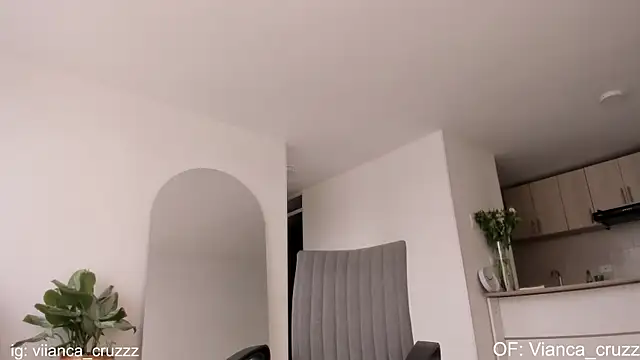 Snapshot of vianca_cruzz chatting on 01-30-25, 06:32 vianca cruzz online show from 01-30-25, 06:32
