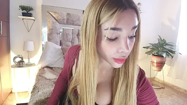 mariana cruzz online show from 09-09-25, 09:02