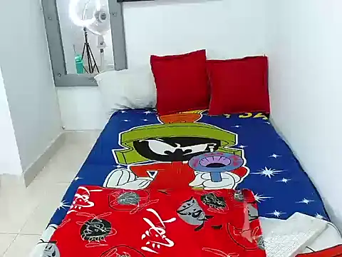 Velk hot online show from 01-17-26, 03:48