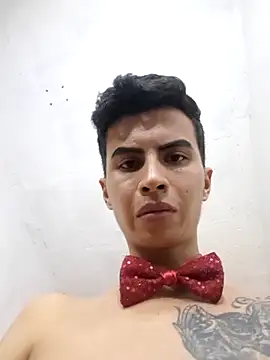Velk hot online show from 03-15-25, 12:58