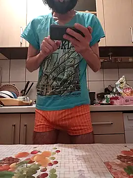 vulpe8400 online show from 10-01-25, 06:12