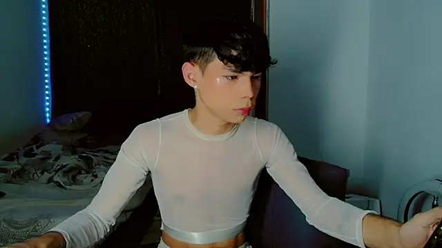 femboykeene online show from 09-24-25, 10:27