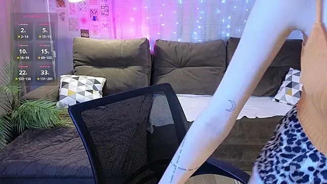 jenny bunny  online show from 11-20-25, 01:39