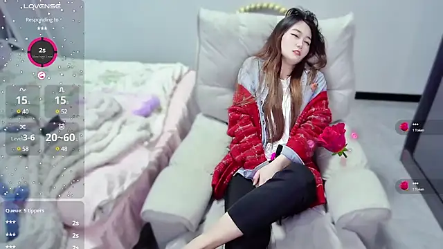 Feifei-cn online show from 03-12-25, 12:47
