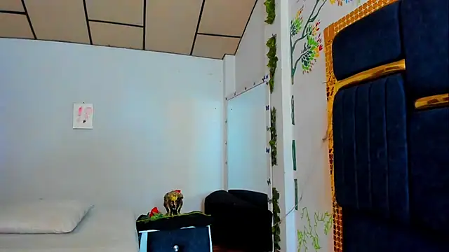 fulfill fantasies1 online show from 09-29-25, 12:33
