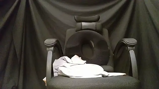 Bo-Qiang online show from 03-18-26, 03:13