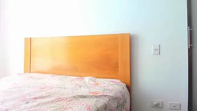 Liloo8923 online show from 03-08-26, 05:49