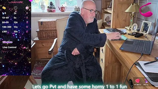 Adamdaddybear online show from 03-30-26, 07:21