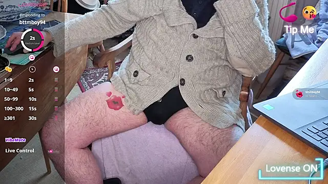 Adamdaddybear online show from 11-12-25, 02:21