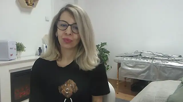 SukyGirl online show from 02-15-25, 09:16