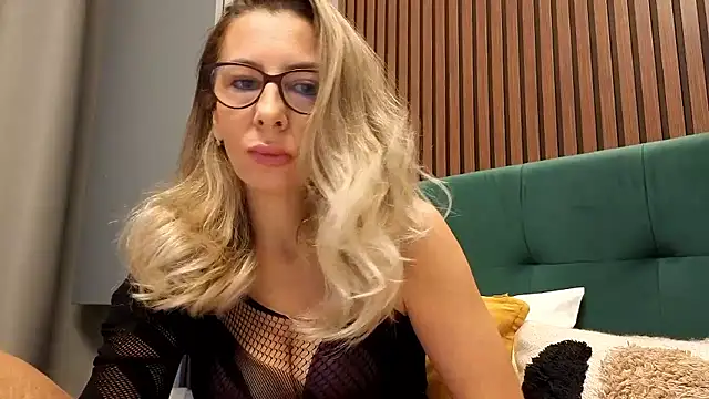 SukyGirl online show from 01-13-26, 11:03