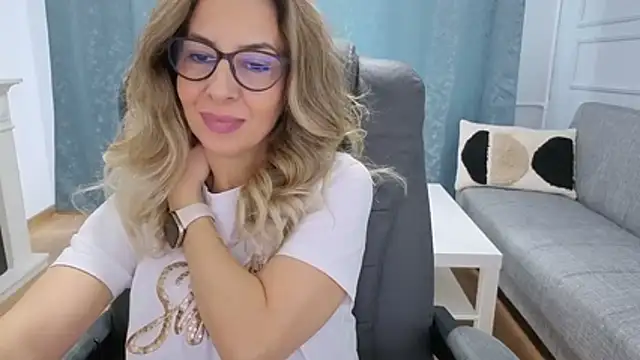 SukyGirl online show from 03-20-26, 08:37