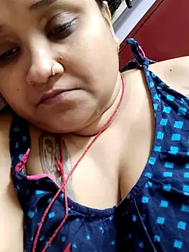 Snapshot of SExy_ria_1993 chatting on 06-26-26, 07:25 SExy ria 1993 online show from 06-26-26, 07:25