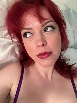 AylaRed online show from 02-12-26, 07:41