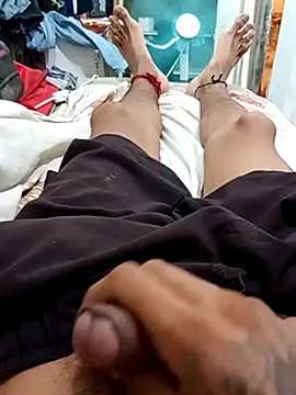 Snapshot of elcobin chatting on 09-27-25, 10:21 elcobin online show from 09-27-25, 10:21