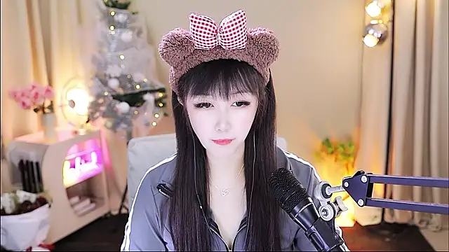 xiaoya666--baby online show from 01-05-26, 05:27