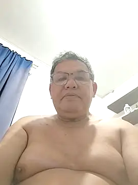 Snapshot of catatunboculion chatting on 06-03-26, 02:56 catatunboculion online show from 06-03-26, 02:56