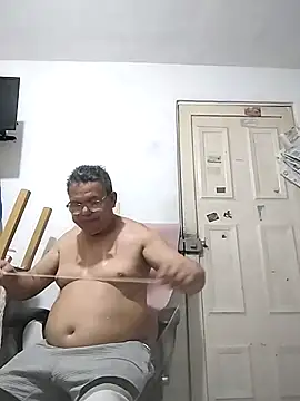 Snapshot of catatunboculion chatting on 05-16-26, 01:37 catatunboculion online show from 05-16-26, 01:37