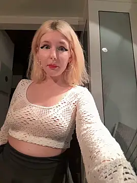 XMelissaX online show from 11-27-25, 08:20