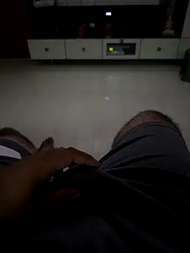 Snapshot of cryptoman1119 chatting on 10-13-25, 01:07 cryptoman1119 online show from 10-13-25, 01:07