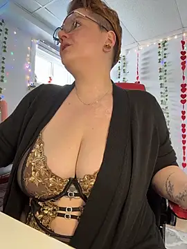 Sweetleeahxx online show from 03-26-26, 01:09