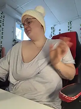 Sweetleeahxx online show from 03-31-26, 12:07