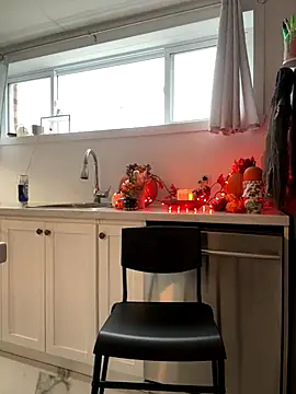 Sweetleeahxx online show from 10-31-25, 02:24