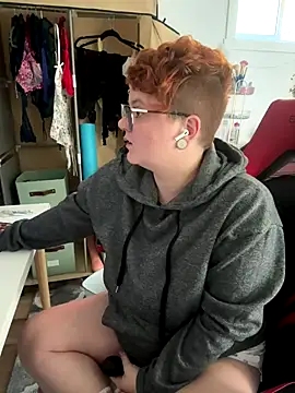 Sweetleeahxx online show from 09-30-25, 01:17