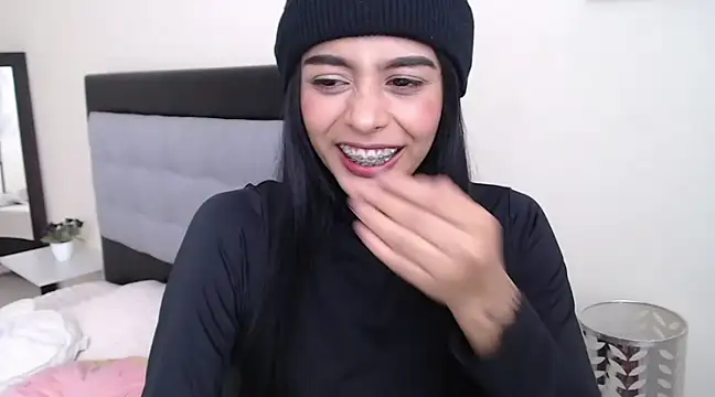 okunee online show from 02-26-25, 07:10