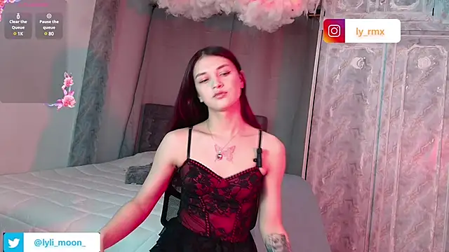 Snapshot of lylita2 chatting on 12-21-24, 04:30 lylita2 online show from 12-21-24, 04:30