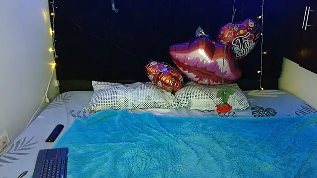 Miapeyton online show from 02-18-25, 02:06