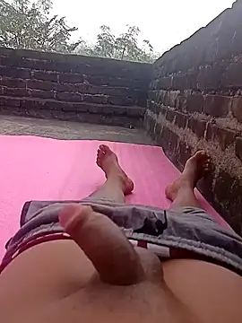 Snapshot of Tanker_95 chatting on 01-05-25, 04:58 Tanker 95 online show from 01-05-25, 04:58