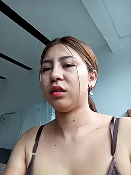 Sara Brownx online show from 04-22-26, 09:32