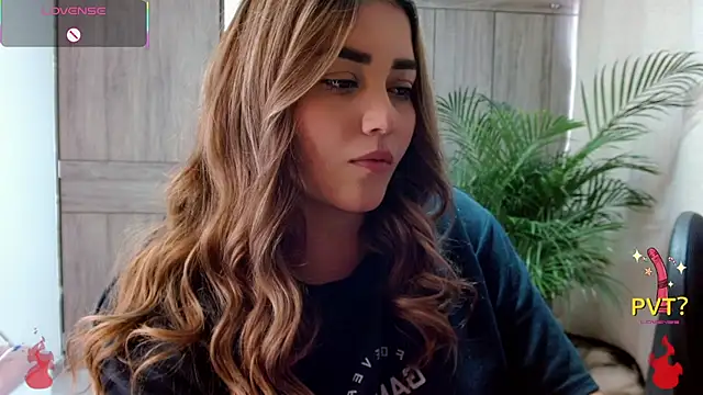 Lucia star   online show from 02-02-26, 05:12