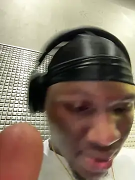 Festivitiesking1 online show from 07-26-26, 12:39