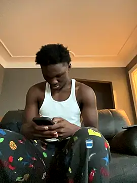 Festivitiesking1 online show from 11-06-25, 12:31