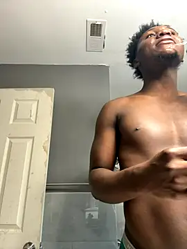 Snapshot of Festivitiesking1 chatting on 10-16-25, 12:13 Festivitiesking1 online show from 10-16-25, 12:13